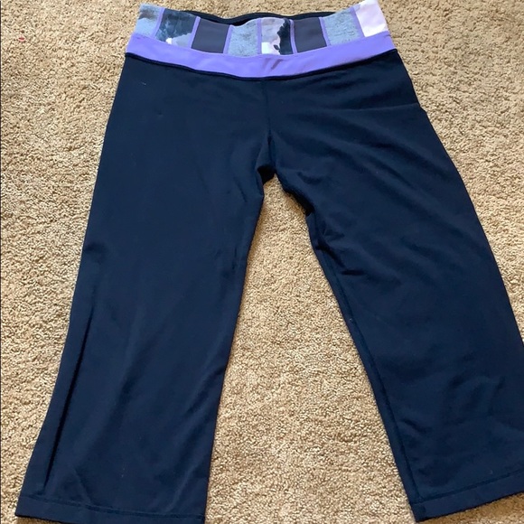 lululemon athletica Pants - Lululemon reversible capris 6